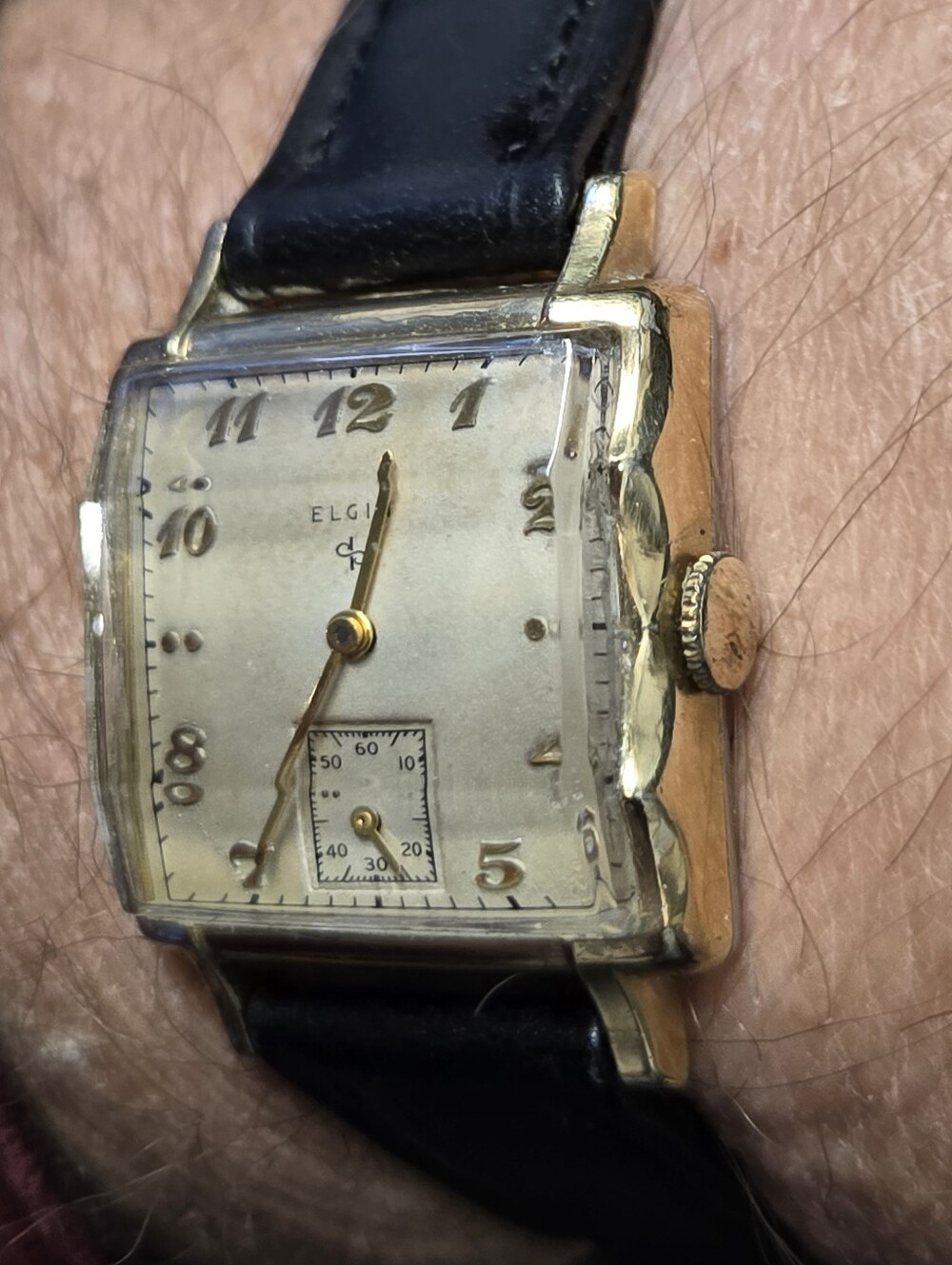 Vintage 1940s Elgin Square Wristwatch
